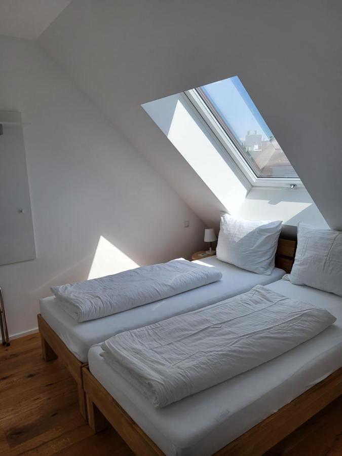 Skysuite Holiday Home فيينا المظهر الخارجي الصورة